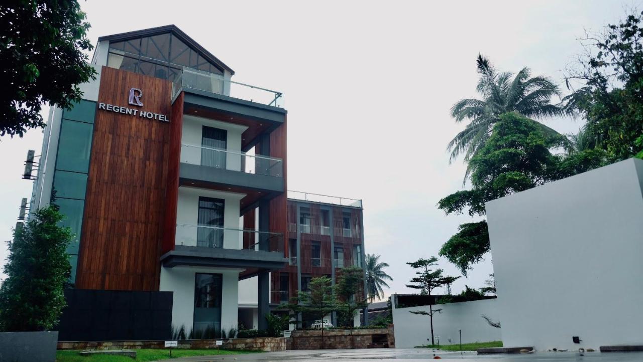 Regent Hotel Myeik Exteriör bild