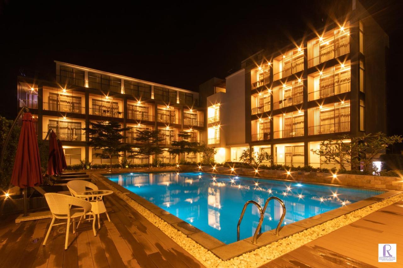 Regent Hotel Myeik Exteriör bild